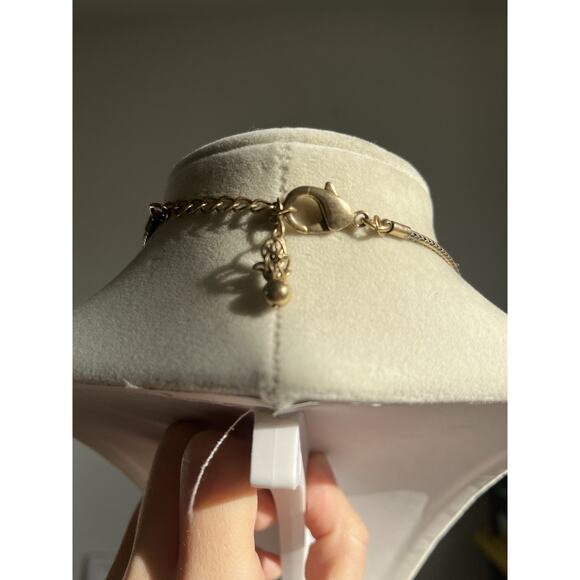 Chico's Pendant Necklace Antique Gold Tone Swirl Disc Red Glass Medallion 20” - Picture 3 of 6